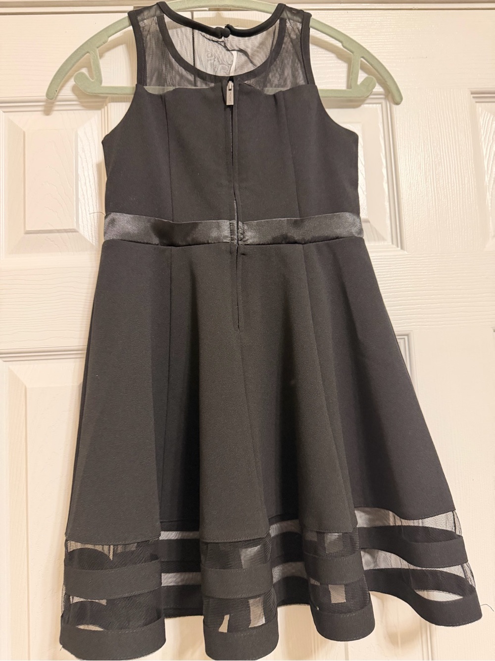 Calvin Klein girls dress - Picture 1 of 5
